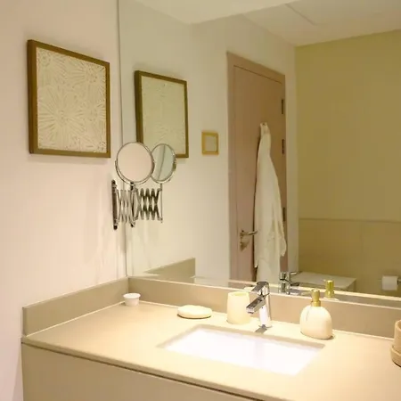 Classy 1Br High Floor By Amenities & F1 Abu Dhabi Exterior photo