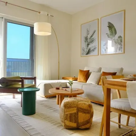 Classy 1Br High Floor By Amenities & F1 Abu Dhabi Exterior photo