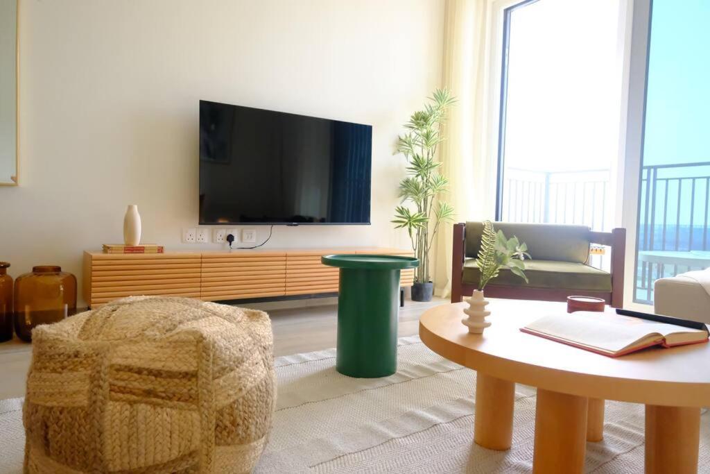 Classy 1br High Floor By Amenities & F1 Apartment Abu Dhabi