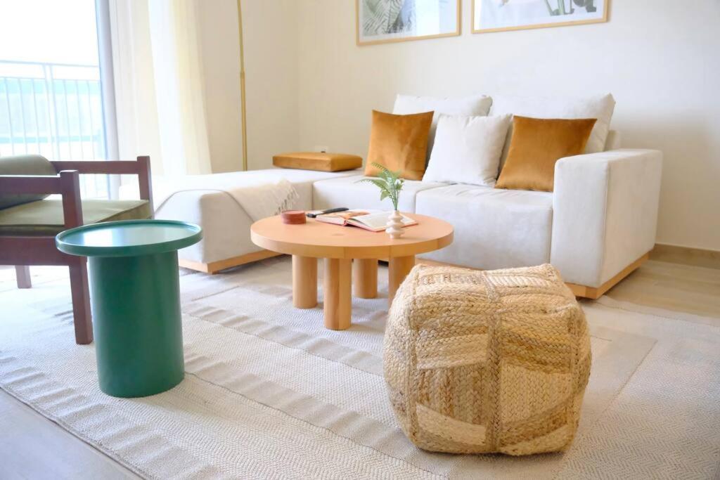 Classy 1br High Floor By Amenities & F1 *